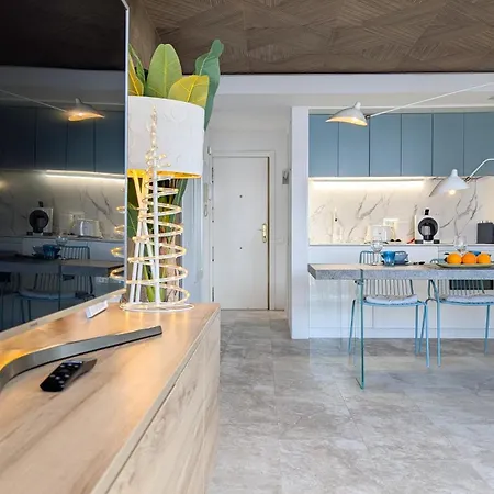 Ciudad Antena Blue Sky *